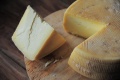 Kaşar-peyniri.jpg